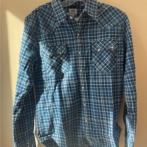 NWT Levi's Casual Blue Checkered Shirt